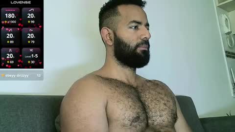 SebasRoa online show from 01-24-25, 03:34