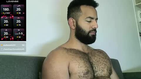 SebasRoa online show from 01-27-25, 06:20