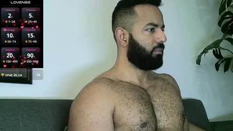 SebasRoa online show from 09-23-25, 03:04