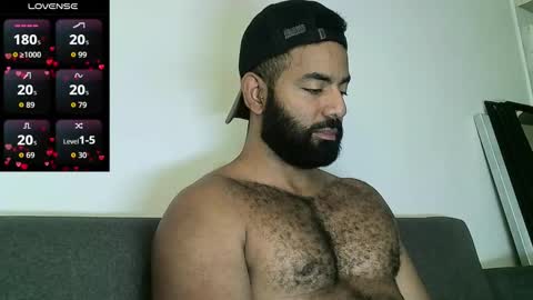 SebasRoa online show from 03-19-26, 04:11