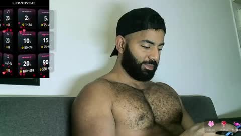 SebasRoa online show from 04-09-26, 05:29