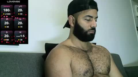 Snapshot of roa32sebas chatting on 07-01-26, 05:02 SebasRoa online show from 07-01-26, 05:02
