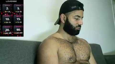 Snapshot of roa32sebas chatting on 07-15-26, 05:18 SebasRoa online show from 07-15-26, 05:18