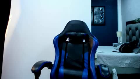 Roan Birkin online show from 12-16-25, 10:37