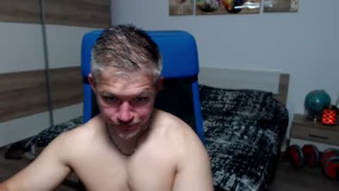 Snapshot of robbyshawz chatting on 06-22-26, 05:04 robbyshawz online show from 06-22-26, 05:04