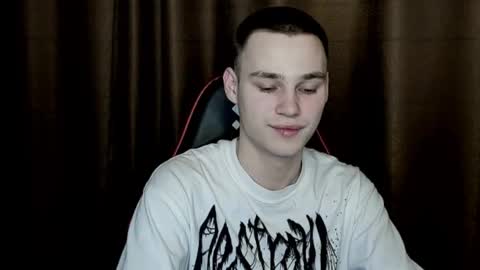 robert10211 online show from 02-03-25, 08:03