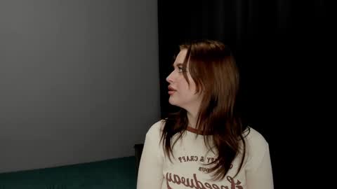 Snapshot of robert_lisa chatting on 12-27-24, 12:34 Lisa and Robert i am online all days 900 am GMT3 online show from 12-27-24, 12:34