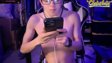 Robert Cici Jr. online show from 11-08-25, 02:56