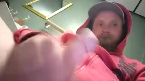 Snapshot of robertd5094 chatting on 03-12-25, 12:57 robertd5094 online show from 03-12-25, 12:57