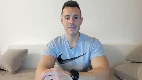 Snapshot of roberto4ever chatting on 05-21-26, 12:45 roberto4ever online show from 05-21-26, 12:45