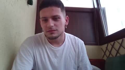 Roberto online show from 11-25-25, 08:03