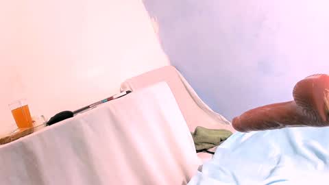 Roberts kloe online show from 02-07-25, 05:51