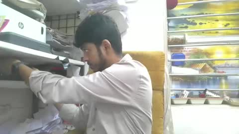 Robertsalia online show from 02-19-25, 06:33