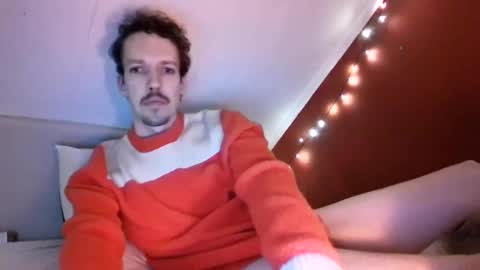 Snapshot of robin_sonx chatting on 12-29-24, 03:03 Robin online show from 12-29-24, 03:03