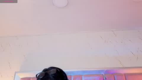 robin D online show from 04-18-26, 07:07