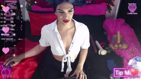 Margot Ferrer online show from 03-11-25, 04:32