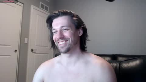 Snapshot of robknocks chatting on 01-09-25, 11:03 Rob Knocks online show from 01-09-25, 11:03