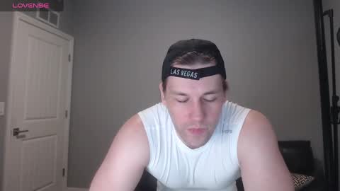 Snapshot of robknocks chatting on 09-23-25, 06:11 Rob Knocks online show from 09-23-25, 06:11