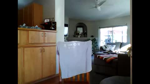 Snapshot of robo0000 chatting on 09-22-25, 04:09 robo0000 online show from 09-22-25, 04:09