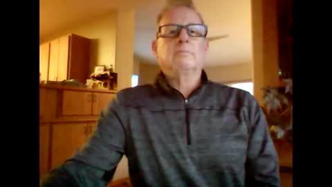 Snapshot of robo0000 chatting on 11-01-25, 12:12 robo0000 online show from 11-01-25, 12:12