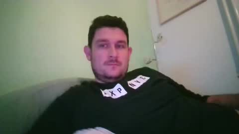 Snapshot of robtheman94 chatting on 10-07-25, 09:34 Robin online show from 10-07-25, 09:34