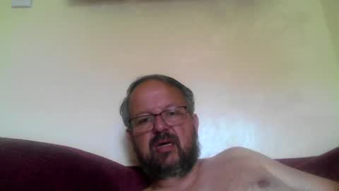 Snapshot of robxx32 chatting on 07-15-26, 10:31 robxx32 online show from 07-15-26, 10:31