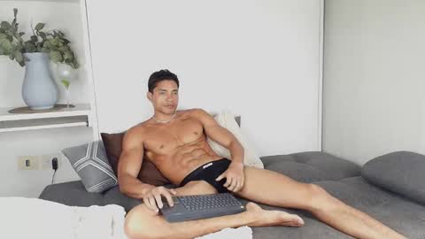 roby_millerr online show from 04-25-26, 02:58