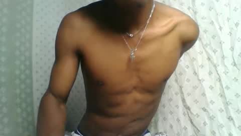 Snapshot of rocardo1510 chatting on 09-09-25, 02:49 rocardo1510 online show from 09-09-25, 02:49