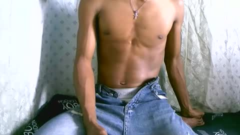 Snapshot of rocardo1510 chatting on 09-29-25, 05:18 rocardo1510 online show from 09-29-25, 05:18