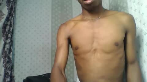 Snapshot of rocardo1510 chatting on 10-08-25, 07:33 rocardo1510 online show from 10-08-25, 07:33