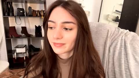 Snapshot of rochelgloff chatting on 11-22-25, 10:03 Marry online show from 11-22-25, 10:03