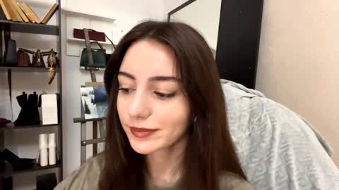 Snapshot of rochelgloff chatting on 11-28-25, 10:07 Marry online show from 11-28-25, 10:07