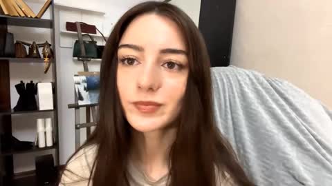 Snapshot of rochelgloff chatting on 11-29-25, 10:18 Marry online show from 11-29-25, 10:18