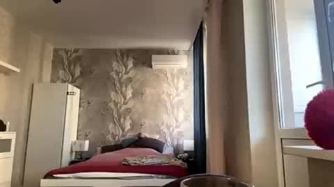 Anny online show from 02-12-26, 11:27