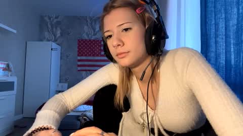 Anny online show from 02-27-26, 11:10