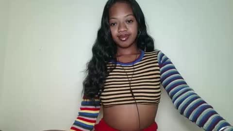 Snapshot of rochellinah chatting on 05-20-26, 11:38 rochellinah online show from 05-20-26, 11:38