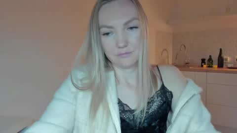 Snapshot of rock__baby chatting on 05-01-26, 10:58 rock__baby online show from 05-01-26, 10:58