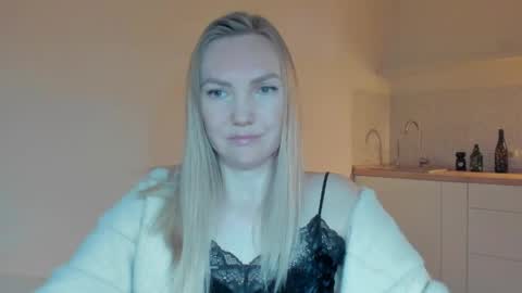 Snapshot of rock__baby chatting on 05-31-26, 07:59 rock__baby online show from 05-31-26, 07:59