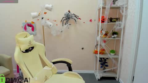 Rockett online show from 10-24-25, 01:03