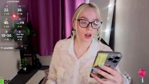 Snapshot of rockett_bunny chatting on 05-25-26, 12:49 Rockett online show from 05-25-26, 12:49
