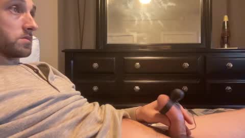 Snapshot of rockhardcock2327 chatting on 01-19-25, 11:21 Rock Hard Cock online show from 01-19-25, 11:21