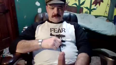 Snapshot of rockinoutwithmycokout chatting on 03-03-25, 04:36 rockinoutwithmycokout online show from 03-03-25, 04:36