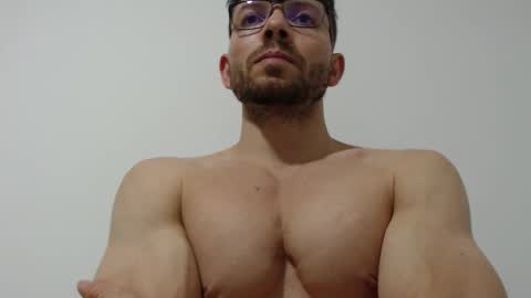 rocky muscle online show from 03-25-26, 03:01