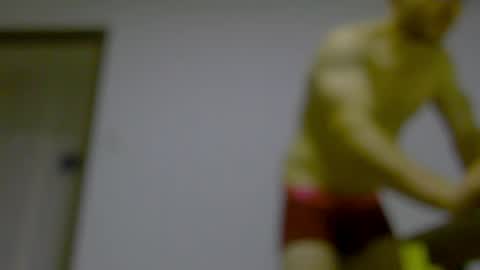 rocky muscle online show from 04-12-26, 10:37