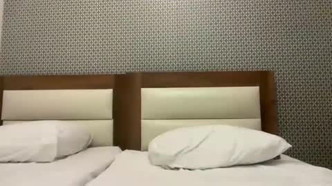 rockybee1 online show from 12-02-25, 10:38