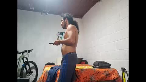 Snapshot of rockylittle10 chatting on 09-28-25, 09:09 rockylittle10 online show from 09-28-25, 09:09