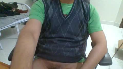 rockysam090 online show from 12-22-25, 10:18