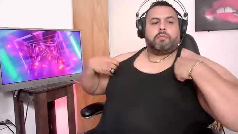 Snapshot of rodrixxx54 chatting on 01-14-25, 03:22 rodrixxx54 online show from 01-14-25, 03:22