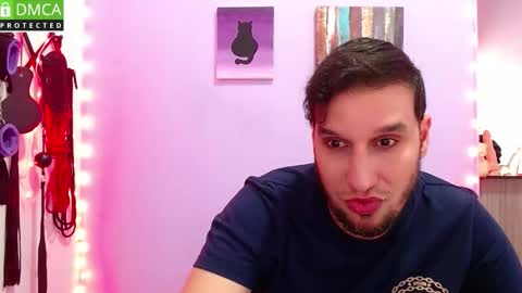 Thiago independent model online show from 01-12-26, 09:09