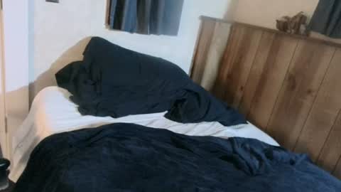 Snapshot of rogerb2218 chatting on 06-19-26, 08:07 watchme online show from 06-19-26, 08:07